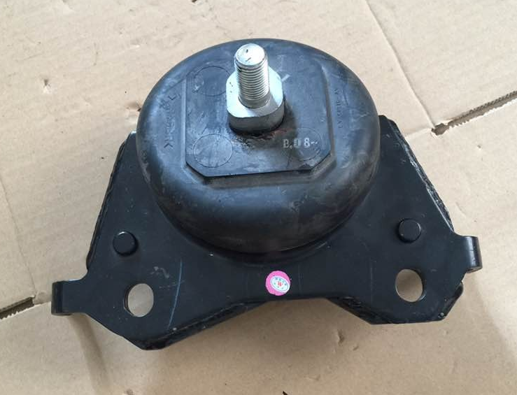 TOYOTA Engine Mount OE 12361-38190 technical drawing
