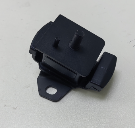 TOYOTA Engine Mount OE 12361-50130
12361-50131
12361-50132
12361-50133 technical drawing