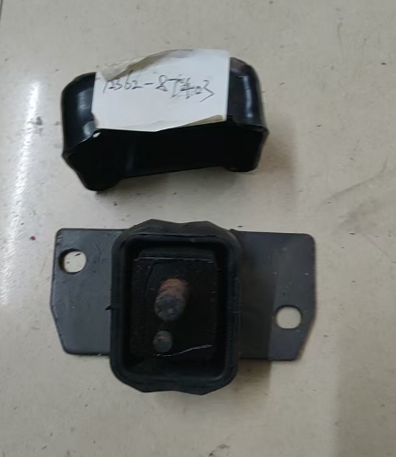 TOYOTA Engine Mount OE 12362-87403 technical drawing