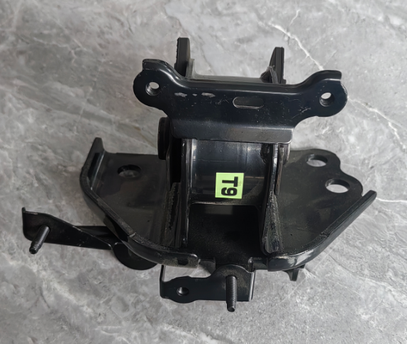 LEXUS Engine Mount OE 12372-36110 technical drawing